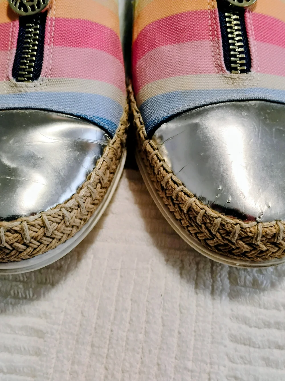 Anne Klein Jax Espadrilles Rainbow Stripe Canvas Flats Silver Toe Slip On Shoes